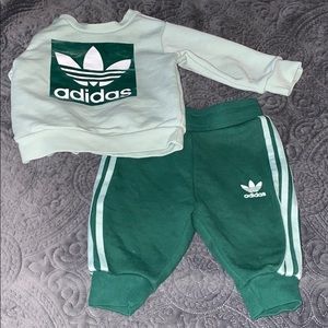 Adidas sweatsuit